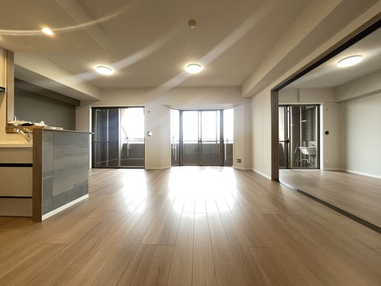 apartment 埼玉県上尾市谷津２丁目２番１号ショーサンプラザ５Ｆ