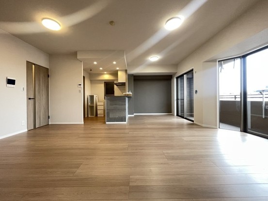 apartment 埼玉県上尾市谷津２丁目２番１号ショーサンプラザ５Ｆ