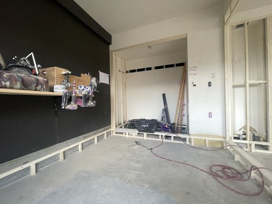 apartment 埼玉県上尾市谷津２丁目２番１号ショーサンプラザ５Ｆ