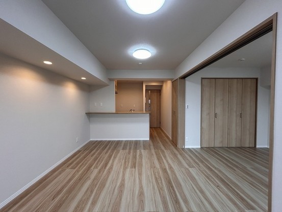 apartment 埼玉県上尾市谷津２丁目２番１号ショーサンプラザ５Ｆ