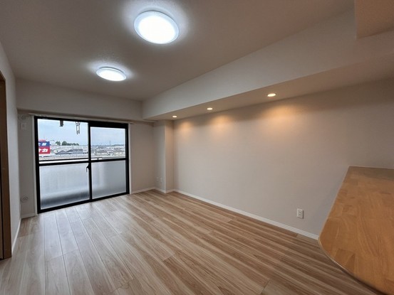 apartment 埼玉県上尾市谷津２丁目２番１号ショーサンプラザ５Ｆ