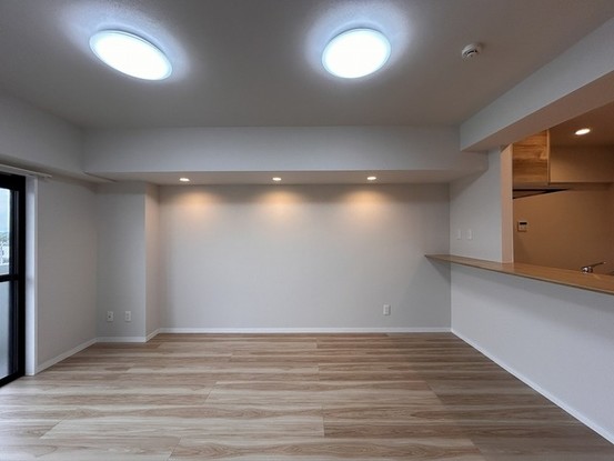 apartment 埼玉県上尾市谷津２丁目２番１号ショーサンプラザ５Ｆ