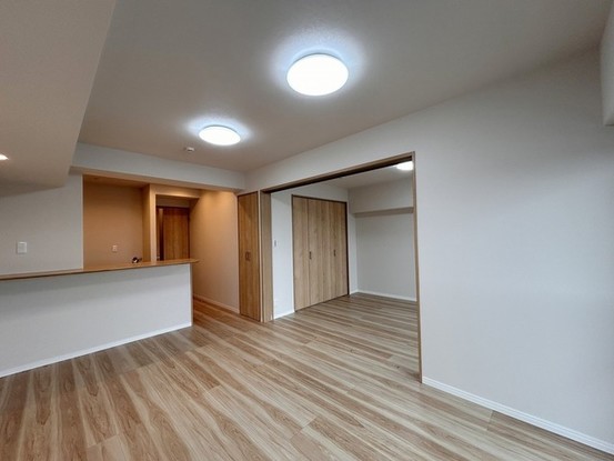 apartment 埼玉県上尾市谷津２丁目２番１号ショーサンプラザ５Ｆ