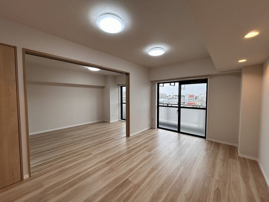 apartment 埼玉県上尾市谷津２丁目２番１号ショーサンプラザ５Ｆ
