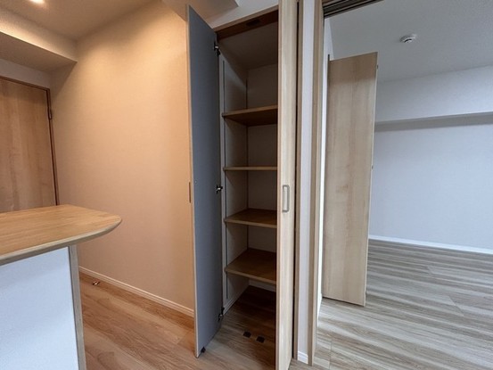 apartment 埼玉県上尾市谷津２丁目２番１号ショーサンプラザ５Ｆ