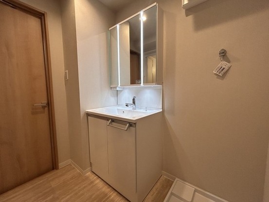 apartment 埼玉県上尾市谷津２丁目２番１号ショーサンプラザ５Ｆ