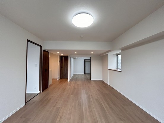 apartment 埼玉県上尾市谷津２丁目２番１号ショーサンプラザ５Ｆ