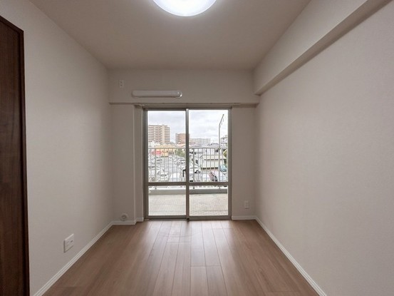 apartment 埼玉県上尾市谷津２丁目２番１号ショーサンプラザ５Ｆ