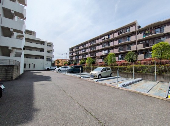 apartment 埼玉県上尾市谷津２丁目２番１号ショーサンプラザ５Ｆ