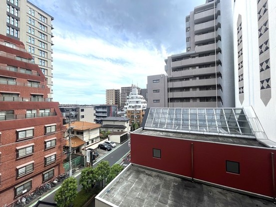 apartment 埼玉県上尾市谷津２丁目２番１号ショーサンプラザ５Ｆ