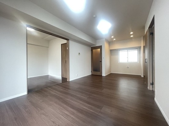 apartment 埼玉県上尾市谷津２丁目２番１号ショーサンプラザ５Ｆ
