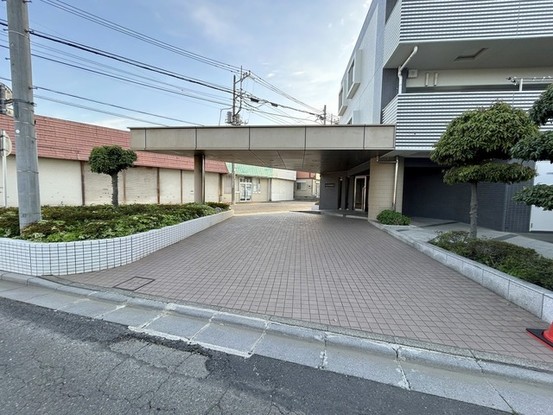 apartment 埼玉県上尾市谷津２丁目２番１号ショーサンプラザ５Ｆ