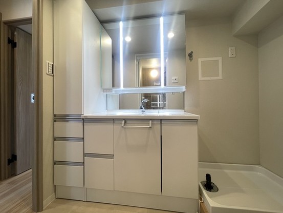 apartment 埼玉県上尾市谷津２丁目２番１号ショーサンプラザ５Ｆ
