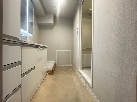 apartment 埼玉県上尾市谷津２丁目２番１号ショーサンプラザ５Ｆ