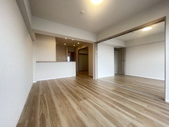 apartment 埼玉県上尾市谷津２丁目２番１号ショーサンプラザ５Ｆ