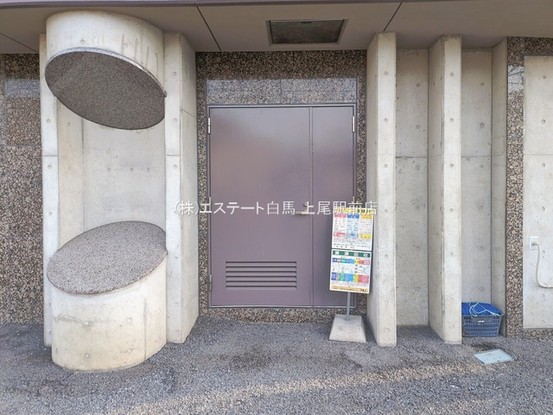 apartment 埼玉県上尾市谷津２丁目２番１号ショーサンプラザ５Ｆ