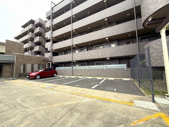 apartment 埼玉県上尾市谷津２丁目２番１号ショーサンプラザ５Ｆ