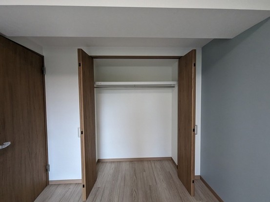 apartment 埼玉県上尾市谷津２丁目２番１号ショーサンプラザ５Ｆ
