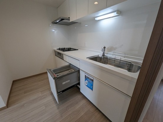 apartment 埼玉県上尾市谷津２丁目２番１号ショーサンプラザ５Ｆ