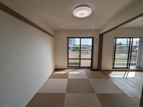 apartment 埼玉県上尾市谷津２丁目２番１号ショーサンプラザ５Ｆ