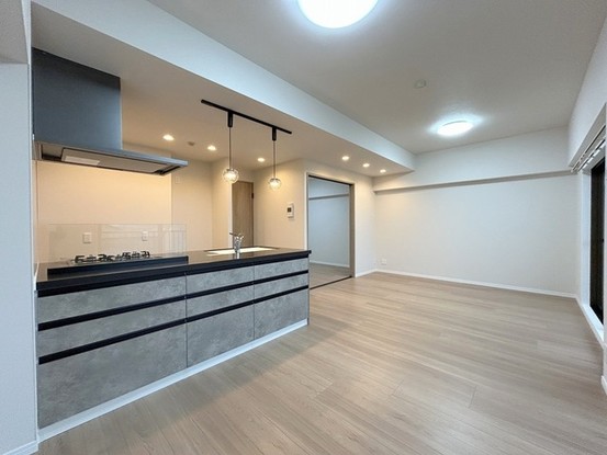apartment 埼玉県上尾市谷津２丁目２番１号ショーサンプラザ５Ｆ