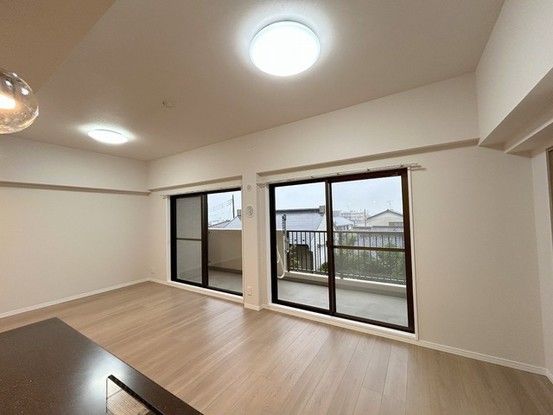 apartment 埼玉県上尾市谷津２丁目２番１号ショーサンプラザ５Ｆ