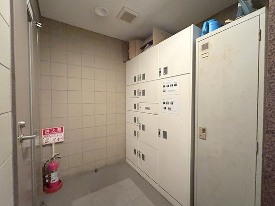 apartment 埼玉県上尾市谷津２丁目２番１号ショーサンプラザ５Ｆ