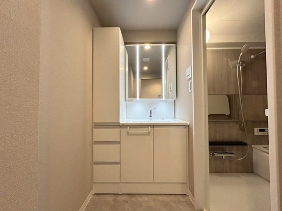 apartment 埼玉県上尾市谷津２丁目２番１号ショーサンプラザ５Ｆ