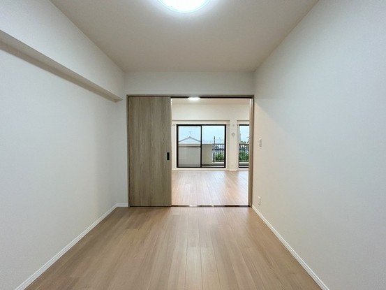 apartment 埼玉県上尾市谷津２丁目２番１号ショーサンプラザ５Ｆ