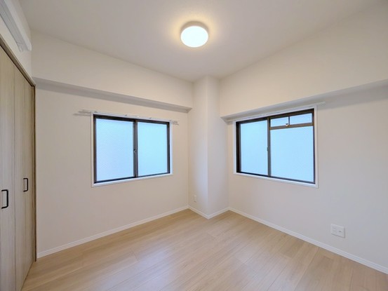 apartment 埼玉県上尾市谷津２丁目２番１号ショーサンプラザ５Ｆ