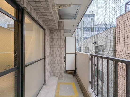 apartment 埼玉県上尾市谷津２丁目２番１号ショーサンプラザ５Ｆ