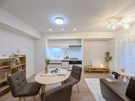 apartment 埼玉県上尾市谷津２丁目２番１号ショーサンプラザ５Ｆ