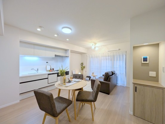 apartment 埼玉県上尾市谷津２丁目２番１号ショーサンプラザ５Ｆ