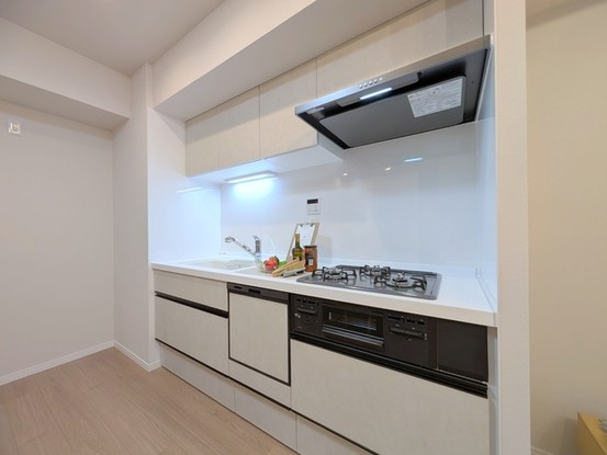apartment 埼玉県上尾市谷津２丁目２番１号ショーサンプラザ５Ｆ