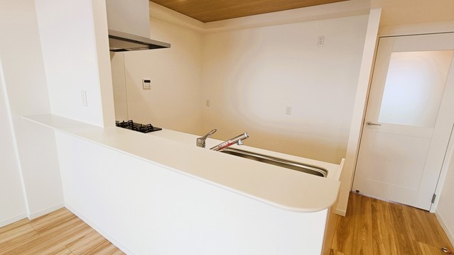 apartment 埼玉県上尾市谷津２丁目２番１号ショーサンプラザ５Ｆ