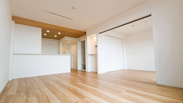 apartment 埼玉県上尾市谷津２丁目２番１号ショーサンプラザ５Ｆ