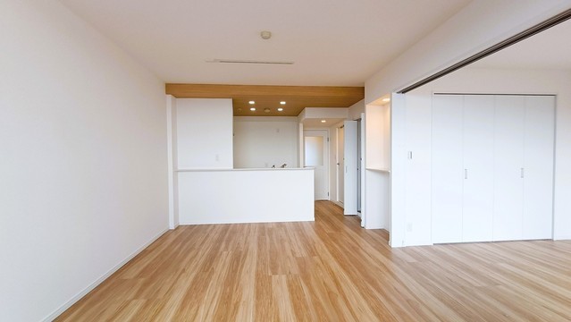 apartment 埼玉県上尾市谷津２丁目２番１号ショーサンプラザ５Ｆ