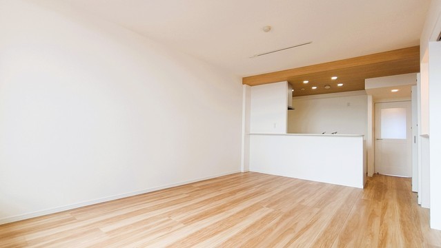 apartment 埼玉県上尾市谷津２丁目２番１号ショーサンプラザ５Ｆ