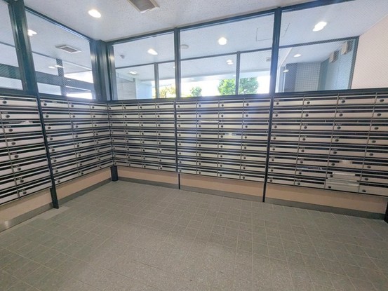apartment 埼玉県上尾市谷津２丁目２番１号ショーサンプラザ５Ｆ