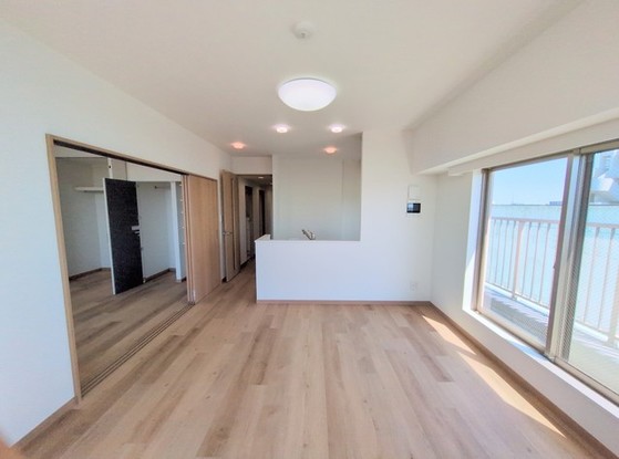 apartment 埼玉県上尾市谷津２丁目２番１号ショーサンプラザ５Ｆ
