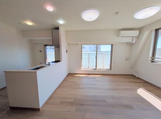apartment 埼玉県上尾市谷津２丁目２番１号ショーサンプラザ５Ｆ