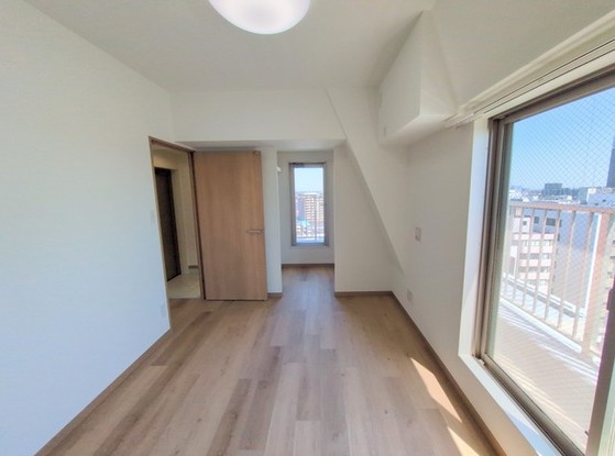 apartment 埼玉県上尾市谷津２丁目２番１号ショーサンプラザ５Ｆ