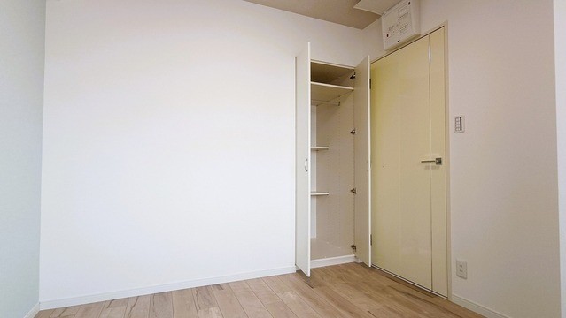 apartment 埼玉県上尾市谷津２丁目２番１号ショーサンプラザ５Ｆ