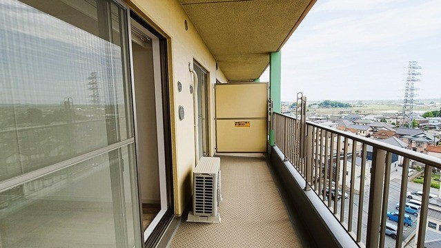 apartment 埼玉県上尾市谷津２丁目２番１号ショーサンプラザ５Ｆ