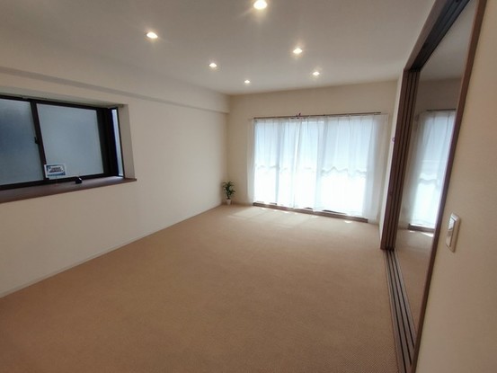 apartment 埼玉県上尾市谷津２丁目２番１号ショーサンプラザ５Ｆ