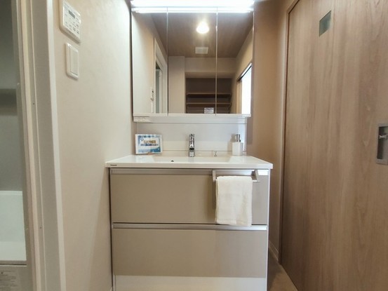 apartment 埼玉県上尾市谷津２丁目２番１号ショーサンプラザ５Ｆ
