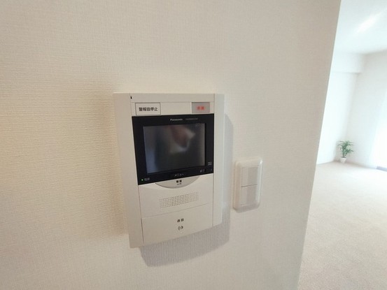 apartment 埼玉県上尾市谷津２丁目２番１号ショーサンプラザ５Ｆ