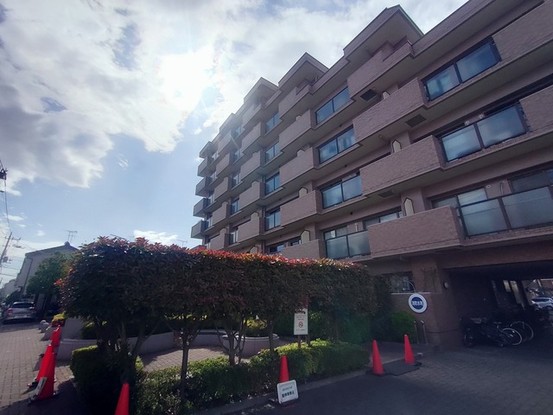 apartment 埼玉県上尾市谷津２丁目２番１号ショーサンプラザ５Ｆ