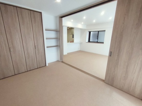 apartment 埼玉県上尾市谷津２丁目２番１号ショーサンプラザ５Ｆ