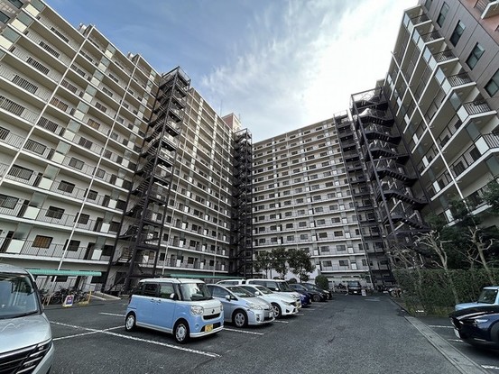 apartment 埼玉県上尾市谷津２丁目２番１号ショーサンプラザ５Ｆ